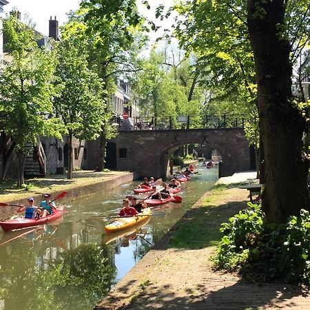 Large Historical Apartment & Canal Terrace 乌得勒支 外观 照片