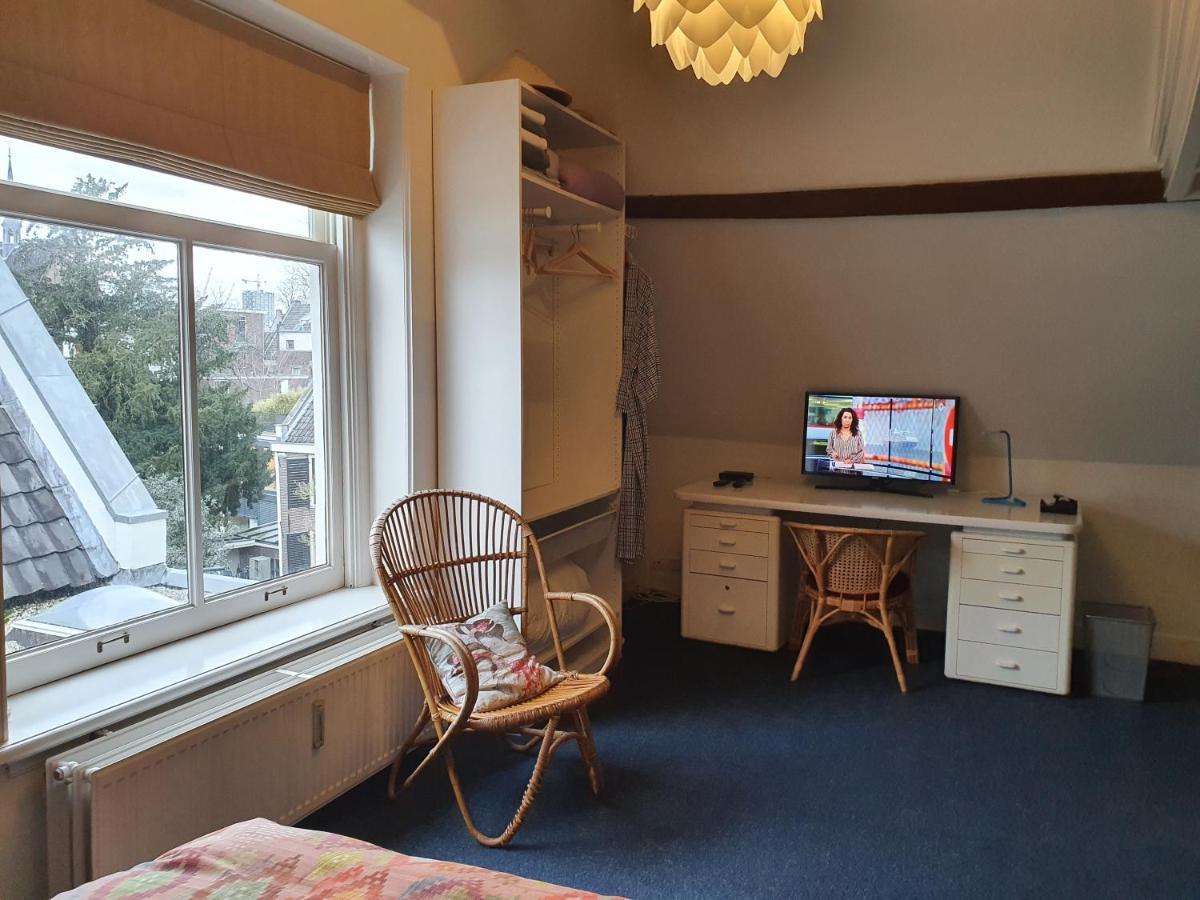 Large Historical Apartment & Canal Terrace 乌得勒支 外观 照片
